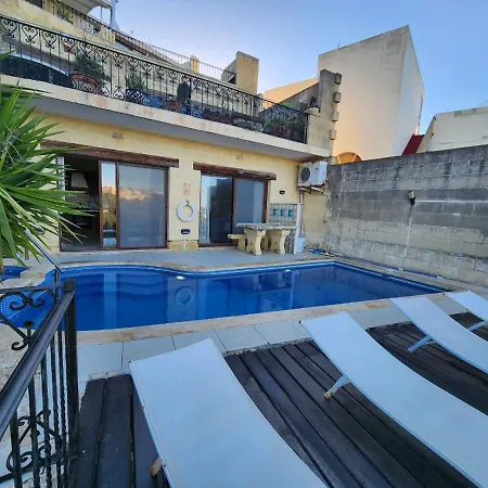 Pool And Fun In Gozo, Great Place To Relax And Enjoy Nature B&B *
