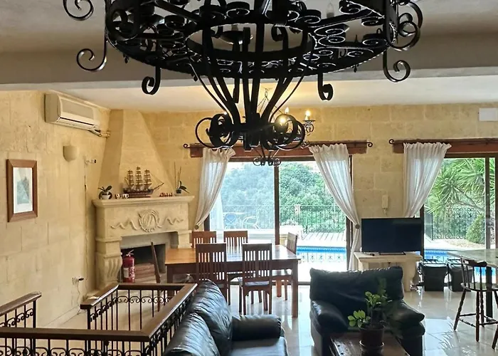 Poolside Paradise, Private Comfort, Stunning Views, And Effortless Self Checkin 3*